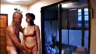 Babe nunca tentou transar não com BF, mas dessa vez vídeo pornô de anã ela inventou