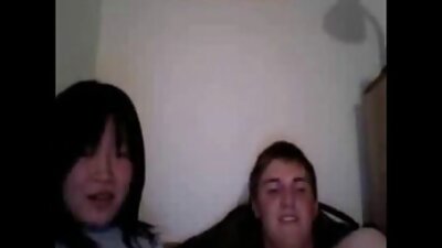 Amigos transando com suas videos de sexo hentai garotas em um encontro duplo hardcore